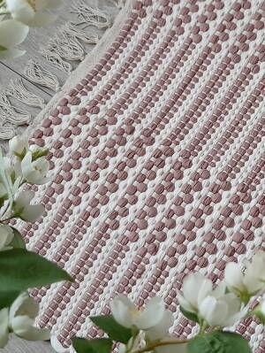Dywanik z frędzlami Astorga pudrowy róż 60x100 - ręcznie tkany
