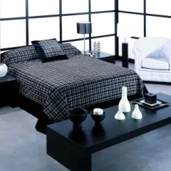 Narzuta-koc Albany wraz z poduszkami z kolekcji High Decor (260x240+2x50x50)