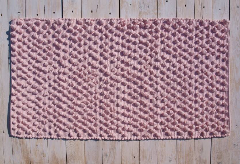 Dywanik Bolas jasny różowy (60x120, 150x200)