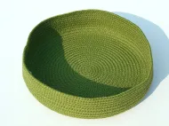 Koszyczek tekstylny na owoce, zielony. Wykonany ręcznie z tkaniny bawełnianej.